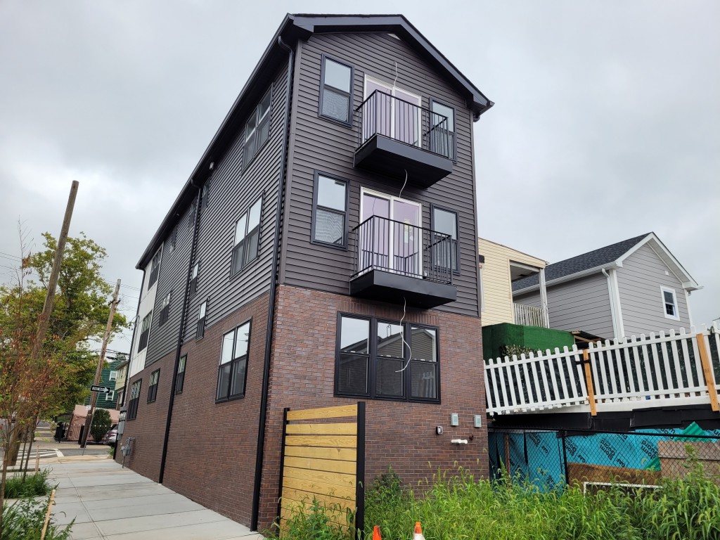 New 2-Family Development on South 13th Street in Newark